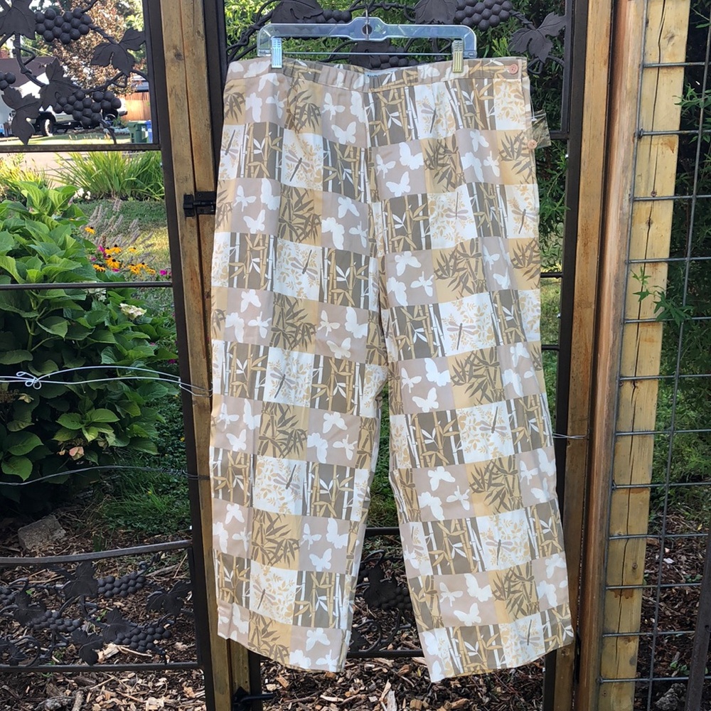 Bamboo Trader tan bamboo print pants size 24W
